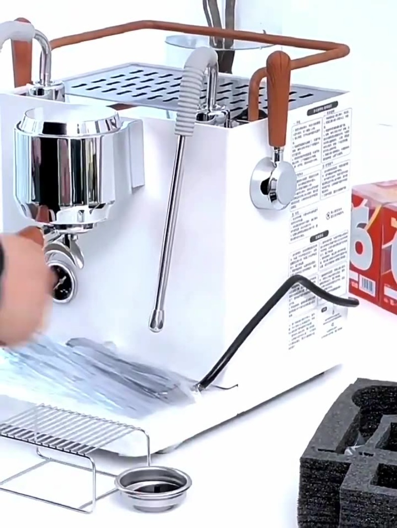 Nuova Macchina per Caffè Espre - Espresso Machine Semi Auto recensione e prezzo